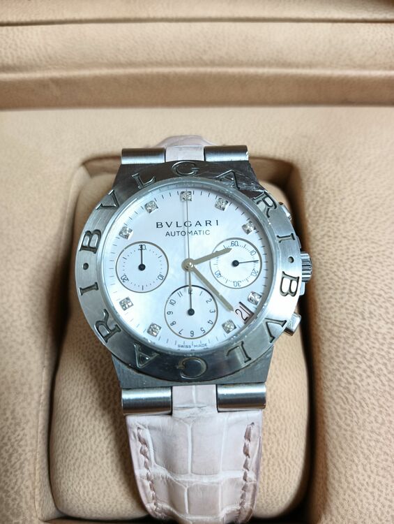 ディアゴノダイヤモンド　自動巻き　クロノグラフ（高級時計）の商品画像 - 査定依頼日：2025年10月27日 - 最高査定価格：220,000円