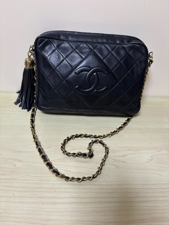 ラムスキン　フリンジチェーンショルダー（ブランドバッグ）の商品画像 - 査定依頼日：2025年9月8日 - 最高査定価格：140,000円