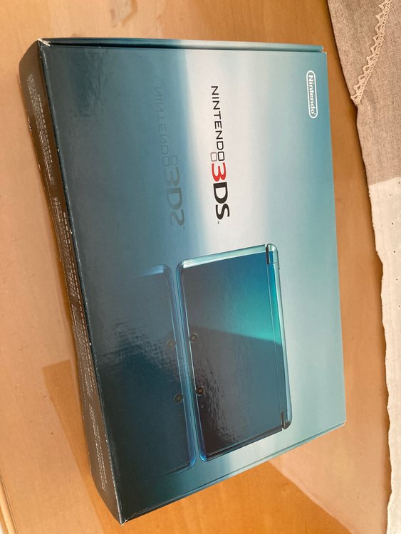 ニンテンドー3DS（ゲーム機本体・ゲームソフト）の商品画像 - 査定依頼日：2023年1月9日 - 最高査定価格：3,500円