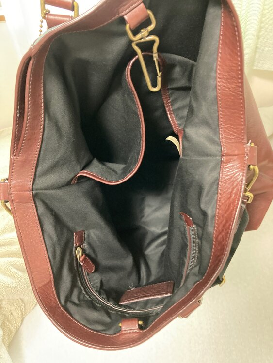 その他 コーチ （ブランドバッグ）の商品画像 - 査定依頼日：2025年3月31日 - 最高査定価格：3,000円