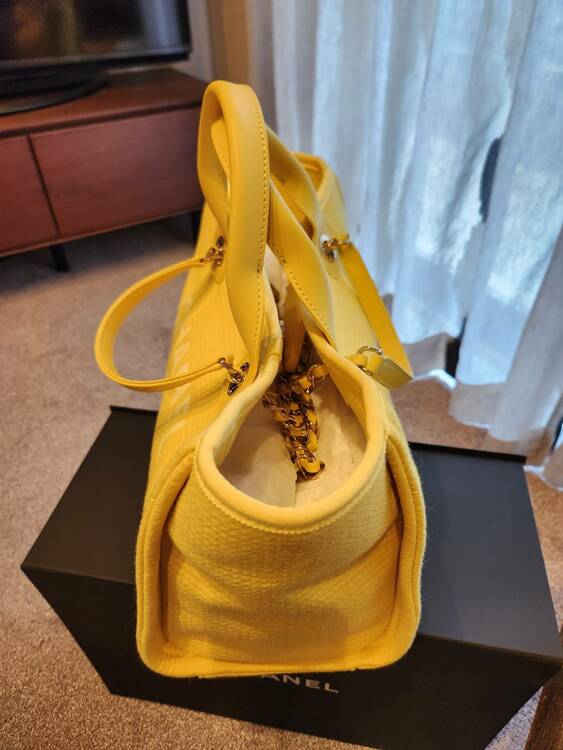 ドゥーヴィル（ブランドバッグ）の商品画像 - 査定依頼日：2025年12月20日 - 最高査定価格：400,000円