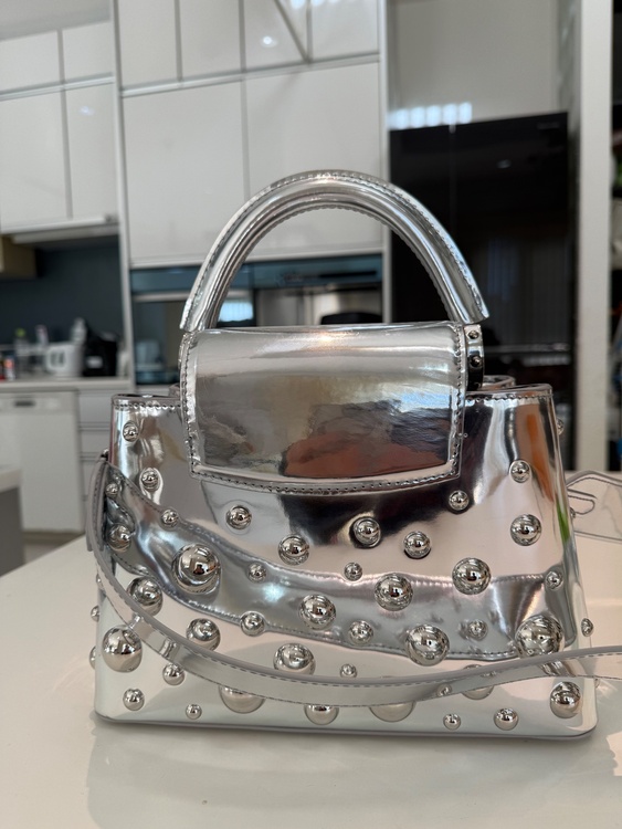 カプシーヌ（ブランドバッグ）の商品画像 - 査定依頼日：2026年1月12日 - 最高査定価格：450,000円