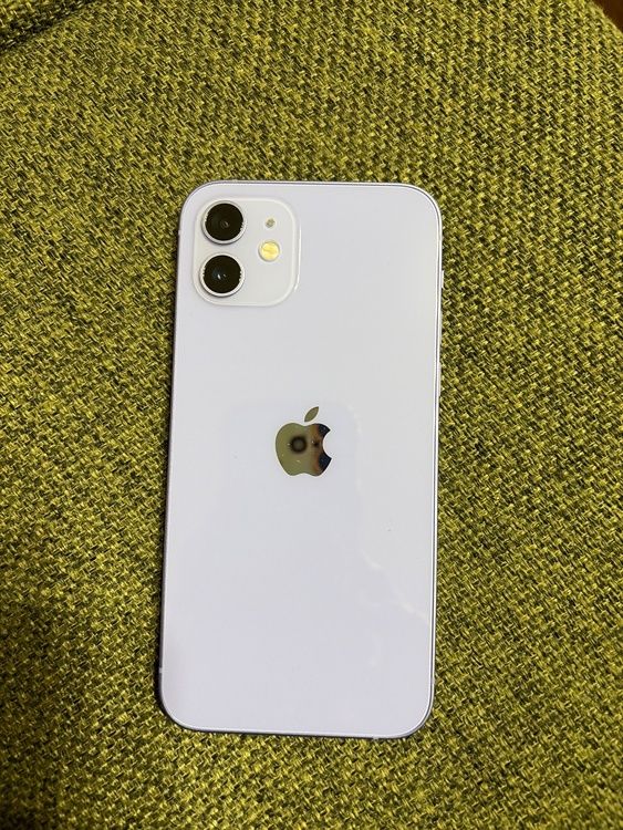 iPhone iPhone 12 128GB SIMフリー（スマホ）の商品画像 - 査定依頼日：2026年8月9日 - 最高査定価格：25,500円