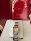 タンクフランセーズSM W51008Q3 2300（高級時計）の商品画像 - 査定依頼日：2025年9月10日 - 最高査定価格：320,000円