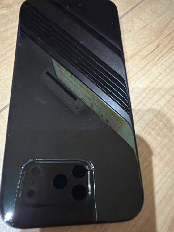 iPhone 15 Pro 128GB au（スマホ）の商品画像 - 査定依頼日：2026年1月23日 - 最高査定価格：81,000円