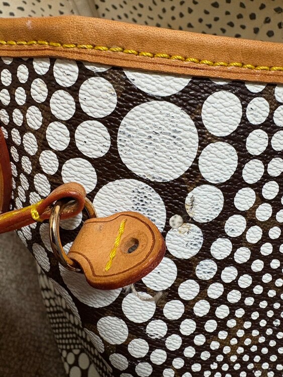 LV パンプキンドット ネヴァーフルMM M40684 (ヤヨイクサマ)（ブランドバッグ）の商品画像 - 査定依頼日：2025年4月24日 - 最高査定価格：85,000円