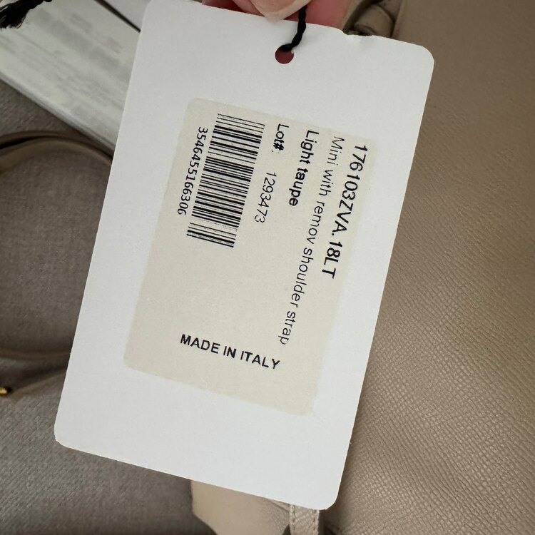 セリーヌ  （ブランドバッグ）の商品画像 - 査定依頼日：2025年3月24日 - 最高査定価格：70,000円