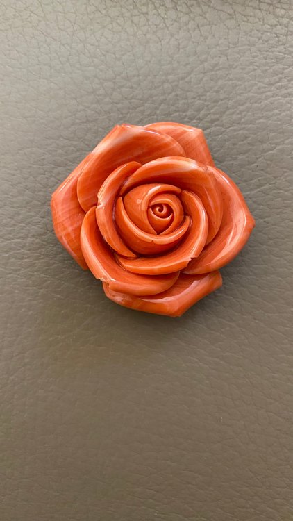 ブローチ（宝石）の商品画像 - 査定依頼日：2023年6月25日 - 最高査定価格：6,000円