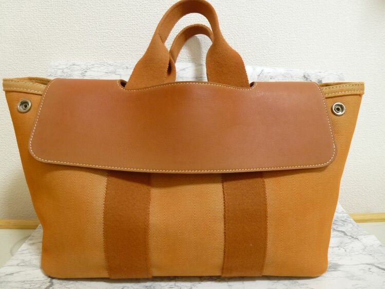 ヴァルパライソ PM トートバッグ　トワルシェブロン オレンジ レディース（ブランドバッグ）の商品画像 - 査定依頼日：2025年11月19日 - 最高査定価格：80,000円