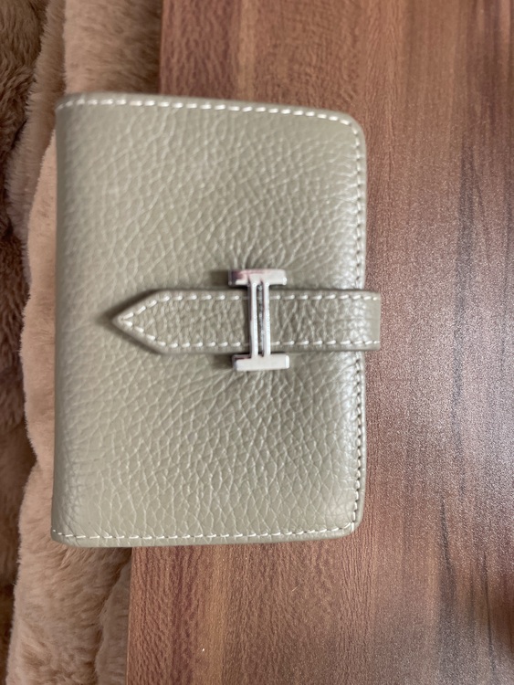 エルメスカードケース（ブランド財布・小物）の商品画像 - 査定依頼日：2025年12月1日 - 最高査定価格：100,000円