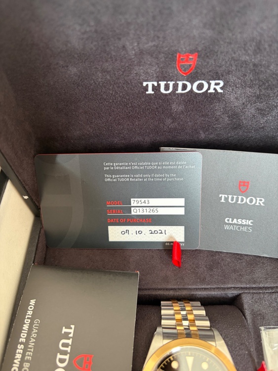 チューダー ブラックベイ 7954（高級時計）の商品画像 - 査定依頼日：2026年1月31日 - 最高査定価格：450,000円