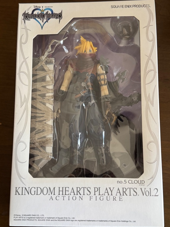 キングダムハーツ　プレイアーツ　クラウド（フィギュア・プラモデル）の商品画像 - 査定依頼日：2026年2月18日 - 最高査定価格：1,300円