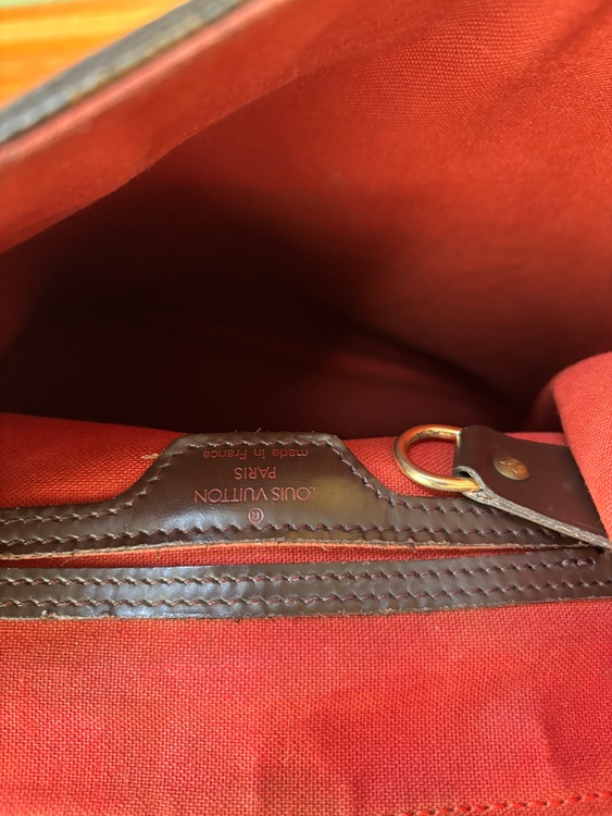 ルイヴィトン ダミエ ソーホー リュック  エベヌ（ブランドバッグ）の商品画像 - 査定依頼日：2025年11月15日 - 最高査定価格：70,000円