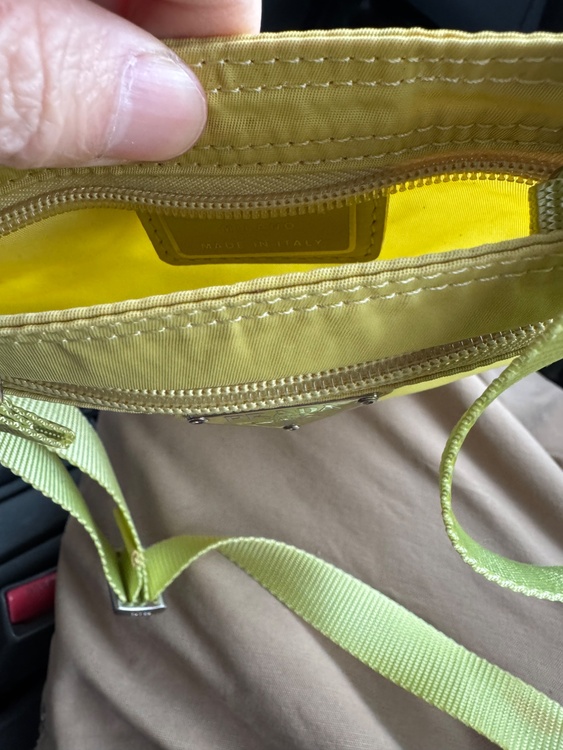 ショルダー（ブランドバッグ）の商品画像 - 査定依頼日：2025年12月4日 - 最高査定価格：30,000円