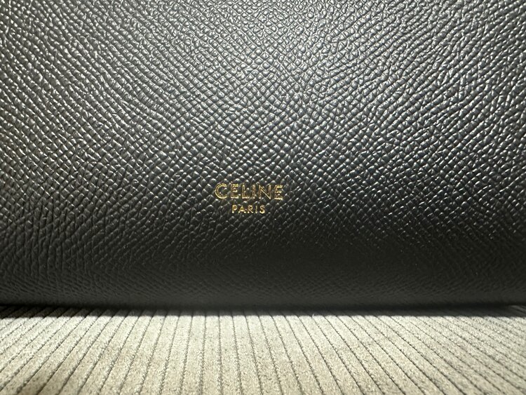 セリーヌ  （ブランドバッグ）の商品画像 - 査定依頼日：2025年4月28日 - 最高査定価格：160,000円