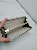 イブ・サンローラン長財布（ブランド財布・小物）の商品画像 - 査定依頼日：2024年1月11日 - 最高査定価格：10,000円