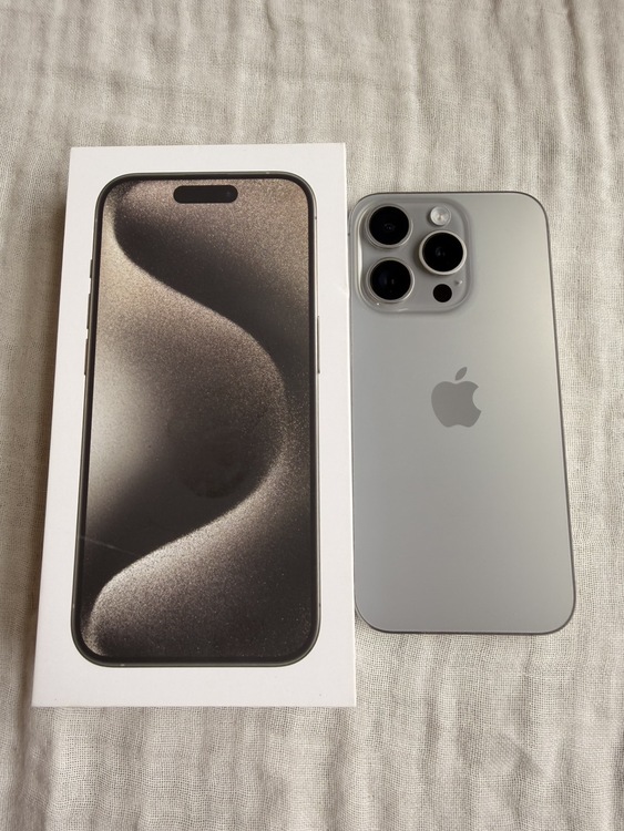 iPhone 15 Pro 128GB ナチュラルチタニウム SIMフリー（スマホ）の商品画像 - 査定依頼日：2026年5月6日 - 最高査定価格：85,000円