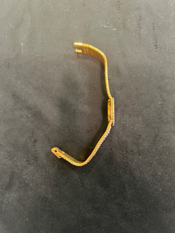 ピアジェ トラディション（高級時計）の商品画像 - 査定依頼日：2026年2月15日 - 最高査定価格：2,000,000円