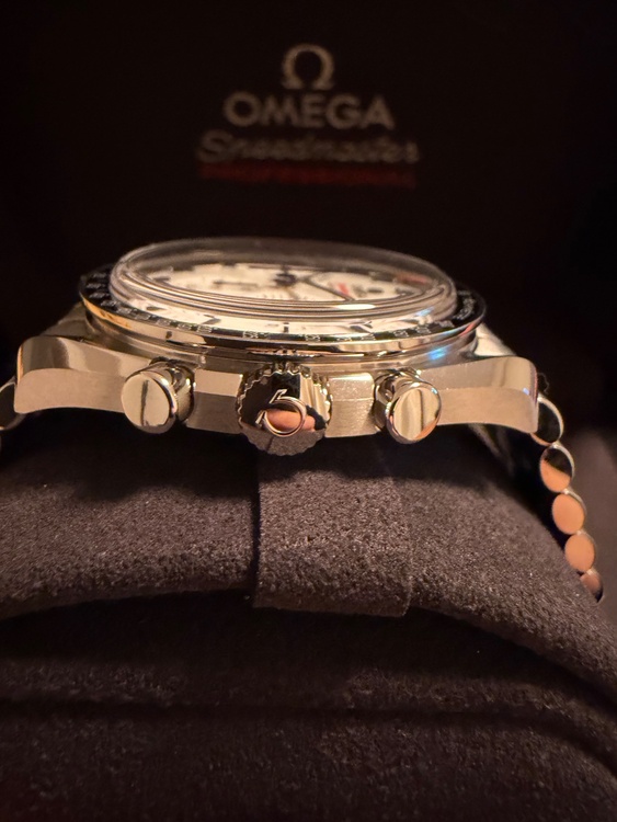オメガ スピードマスター （高級時計）の商品画像 - 査定依頼日：2026年4月25日 - 最高査定価格：1,150,000円