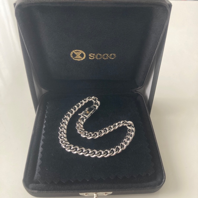 プラチナブレスレット（金・貴金属）の商品画像 - 査定依頼日：2025年6月9日 - 最高査定価格：148,864円