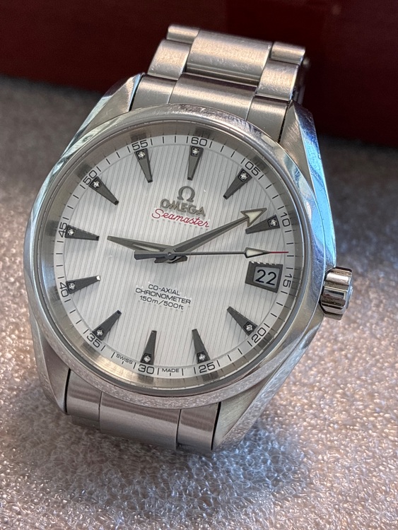 オメガ シーマスター 231.10.39.21.5（高級時計）の商品画像 - 査定依頼日：2025年11月22日 - 最高査定価格：440,000円