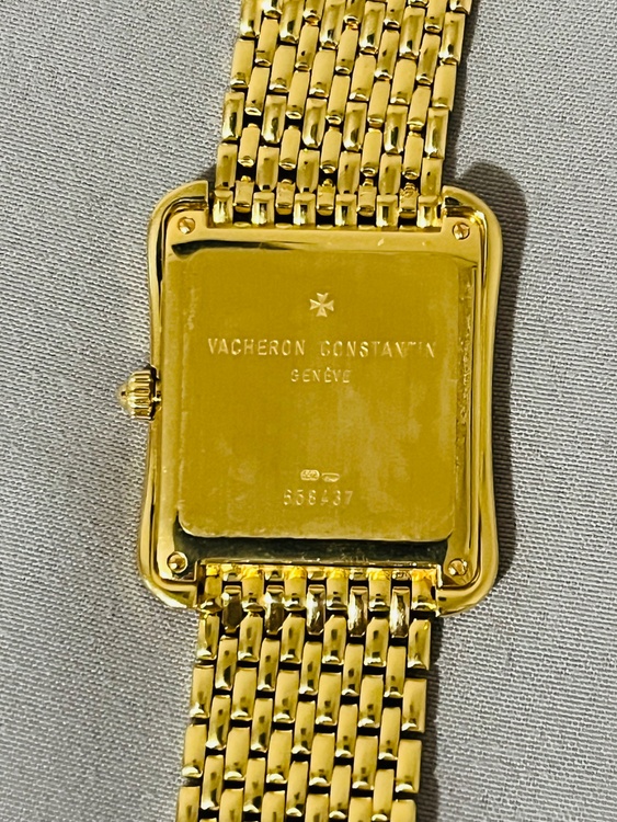ヴァシュロン コンスタンタン その他 （高級時計）の商品画像 - 査定依頼日：2026年4月11日 - 最高査定価格：2,050,000円