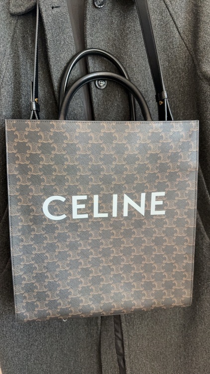 キャンバストート（ブランドバッグ）の商品画像 - 査定依頼日：2025年6月17日 - 最高査定価格：110,000円