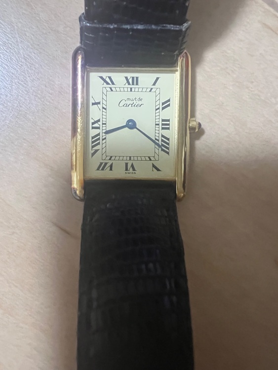 カルティエ その他 マストタンク　ヴェルメイユ92（高級時計）の商品画像 - 査定依頼日：2025年7月27日 - 最高査定価格：350,000円