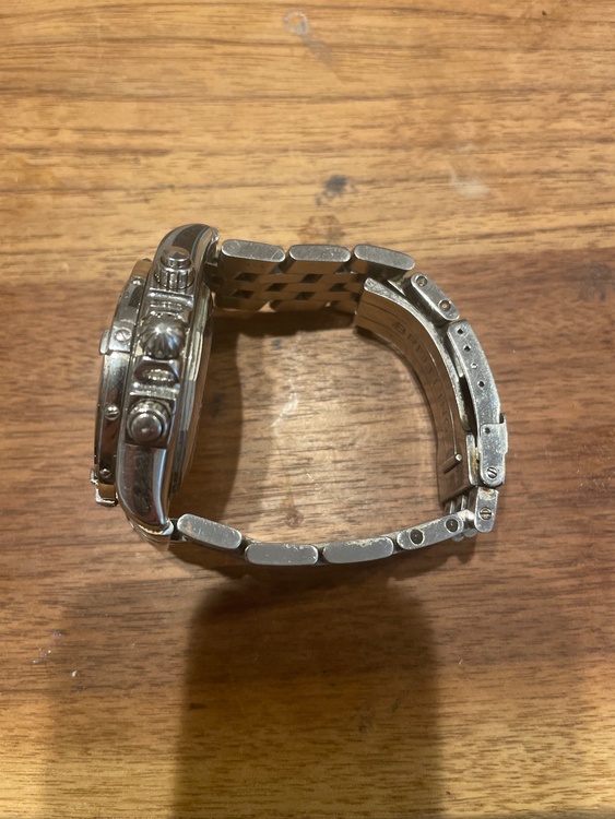 クロノマットエボリューション（高級時計）の商品画像 - 査定依頼日：2026年3月3日 - 最高査定価格：300,000円