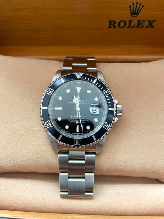 ロレックス サブマリーナー 1661（高級時計）の商品画像 - 査定依頼日：2025年10月22日 - 最高査定価格：1,420,000円