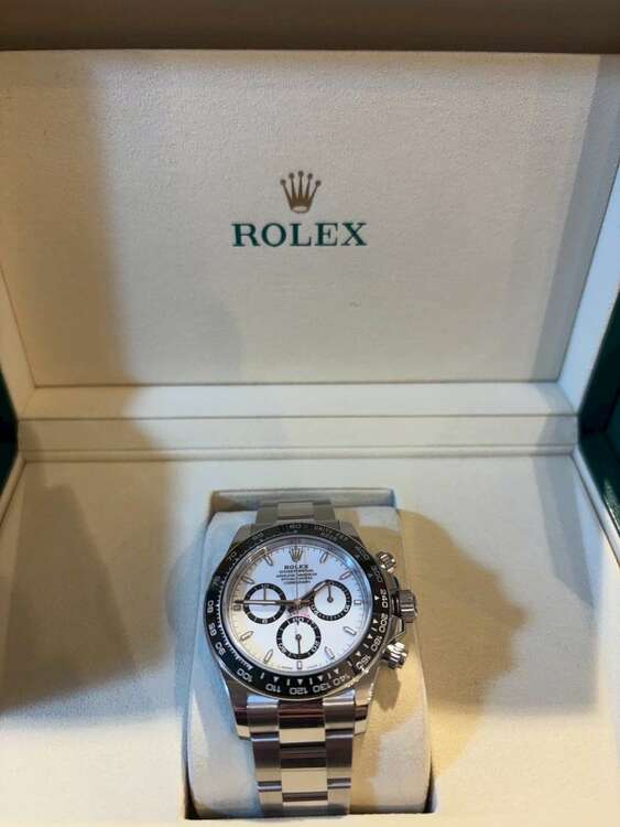 デイトナ白（高級時計）の商品画像 - 査定依頼日：2025年5月5日 - 最高査定価格：4,550,000円