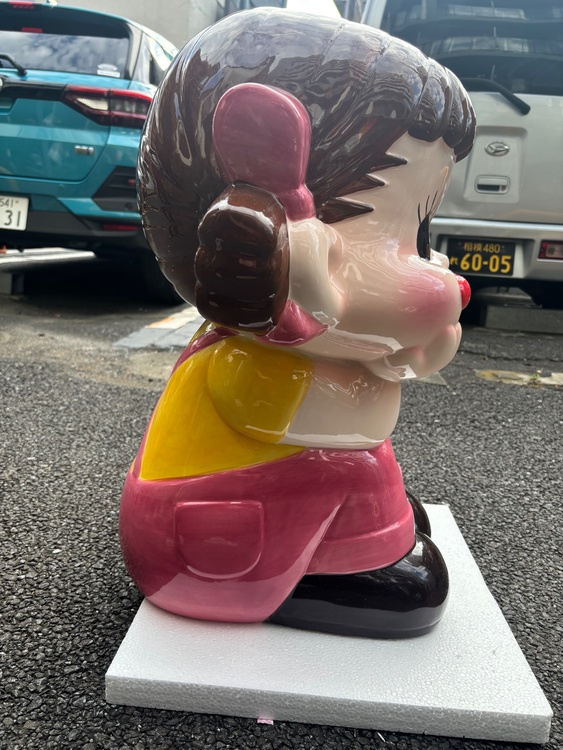 ジャンボぺこちゃん人形（美術品・骨董品）の商品画像 - 査定依頼日：2026年9月23日 - 最高査定価格：100,000円