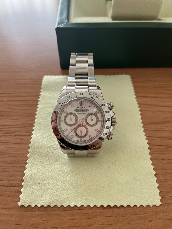 ロレックス デイトナ 11652（高級時計）の商品画像 - 査定依頼日：2025年1月13日 - 最高査定価格：3,300,000円