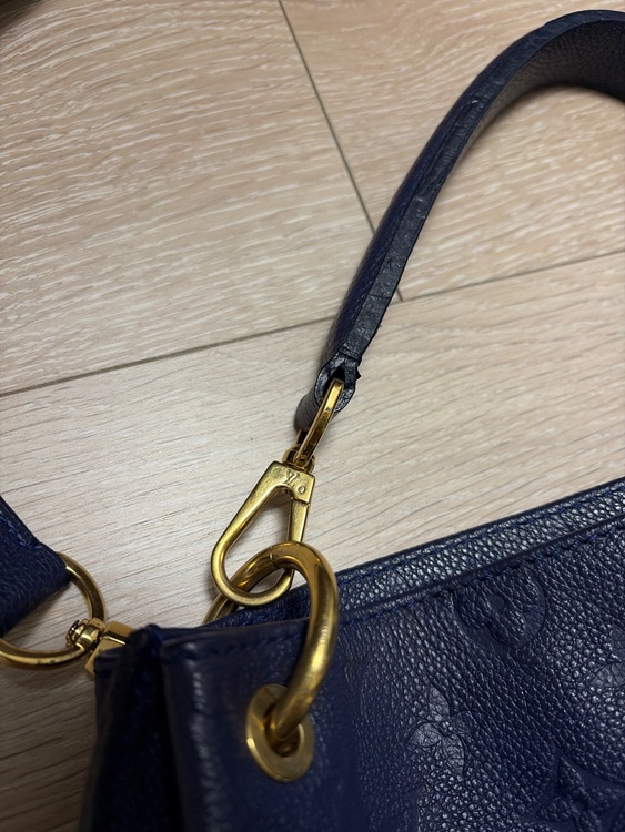 メティス（ブランドバッグ）の商品画像 - 査定依頼日：2026年3月23日 - 最高査定価格：100,000円