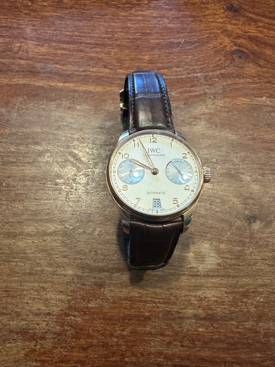 IWC ポルトギーゼ （高級時計）の商品画像 - 査定依頼日：2025年12月7日 - 最高査定価格：1,800,000円