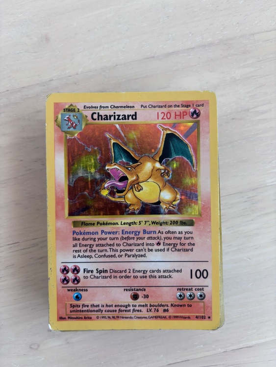 リザードン（トレカ）の商品画像 - 査定依頼日：2025年8月30日 - 最高査定価格：4,500円