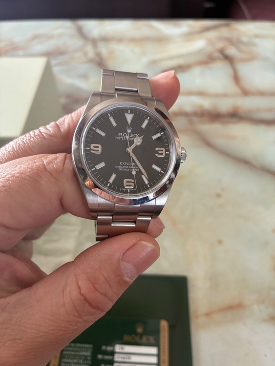 ロレックス エクスプローラー 21427（高級時計）の商品画像 - 査定依頼日：2026年4月3日 - 最高査定価格：100,000円
