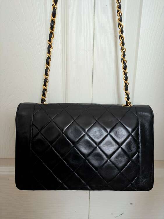 シャネル マトラッセ （ブランドバッグ）の商品画像 - 査定依頼日：2025年1月13日 - 最高査定価格：250,000円