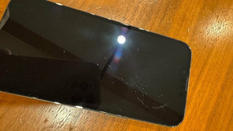 iphone13pro 256GB（スマホ）の商品画像 - 査定依頼日：2025年12月4日 - 最高査定価格：65,000円