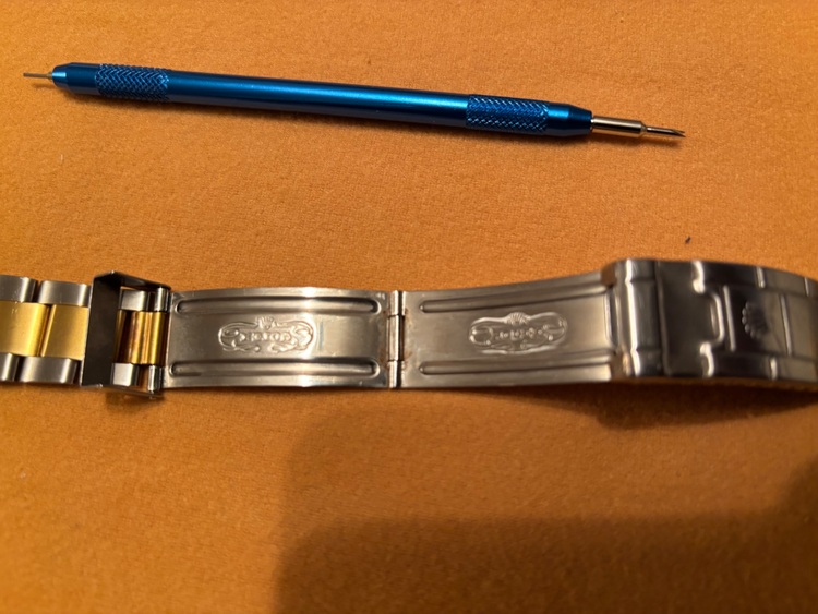 ロレックス サブマリーナー 1661（高級時計）の商品画像 - 査定依頼日：2025年11月26日 - 最高査定価格：2,300,000円