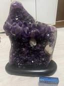 アメジストの置物（美術品・骨董品）の商品画像 - 査定依頼日：2025年9月10日 - 最高査定価格：3,500円