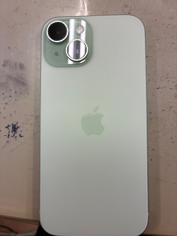 iPhone15（スマホ）の商品画像 - 査定依頼日：2026年6月28日 - 最高査定価格：64,000円