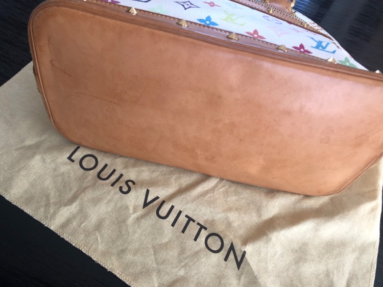 マルチカラー（ブランドバッグ）の商品画像 - 査定依頼日：2026年4月1日 - 最高査定価格：120,000円