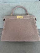 Large Shearling Peekaboo ISeeU（ブランドバッグ）の商品画像 - 査定依頼日：2026年9月25日 - 最高査定価格：100,000円