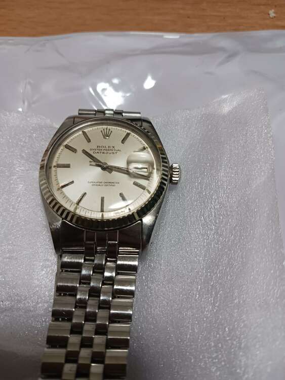 オイスターパーペチュアルデイトジャスト（高級時計）の商品画像 - 査定依頼日：2025年5月13日 - 最高査定価格：600,000円