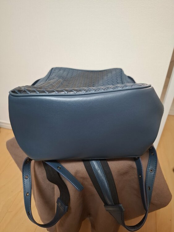財布　リュック（ブランド財布・小物）の商品画像 - 査定依頼日：2026年5月30日 - 最高査定価格：90,000円