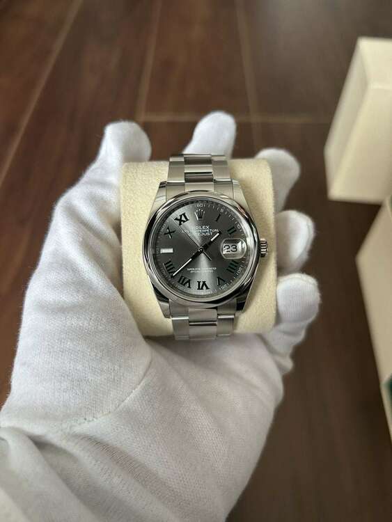 ロレックス デイトジャスト 126200　DATEJAST36 スレートローマ スムースベゼルオイスターブレス（高級時計）の商品画像 - 査定依頼日：2025年3月14日 - 最高査定価格：1,190,000円