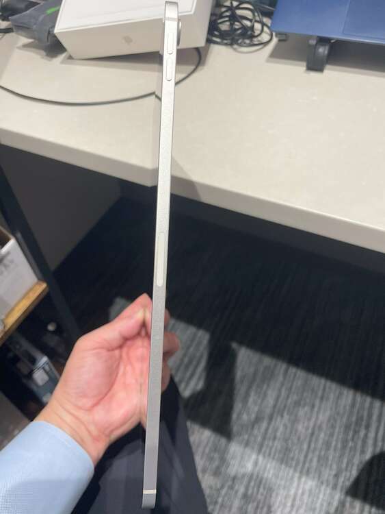 １１インチipad Air(M2)Wi-Fi+Cellular  128G  シ（PC・タブレット）の商品画像 - 査定依頼日：2025年1月10日 - 最高査定価格：72,000円