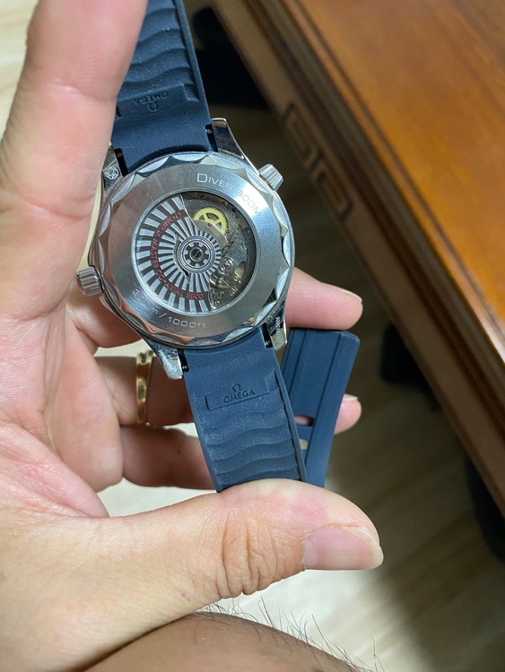 Ô-mê-ga シーマスター 5186586（高級時計）の商品画像 - 査定依頼日：2025年6月29日 - 最高査定価格：500,000円