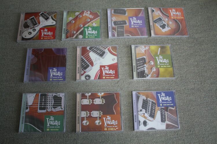 ザ　ベンチャーズ　スペシャルCD-BOX　（CD・DVD）の商品画像 - 査定依頼日：2025年8月15日 - 最高査定価格：3,000円